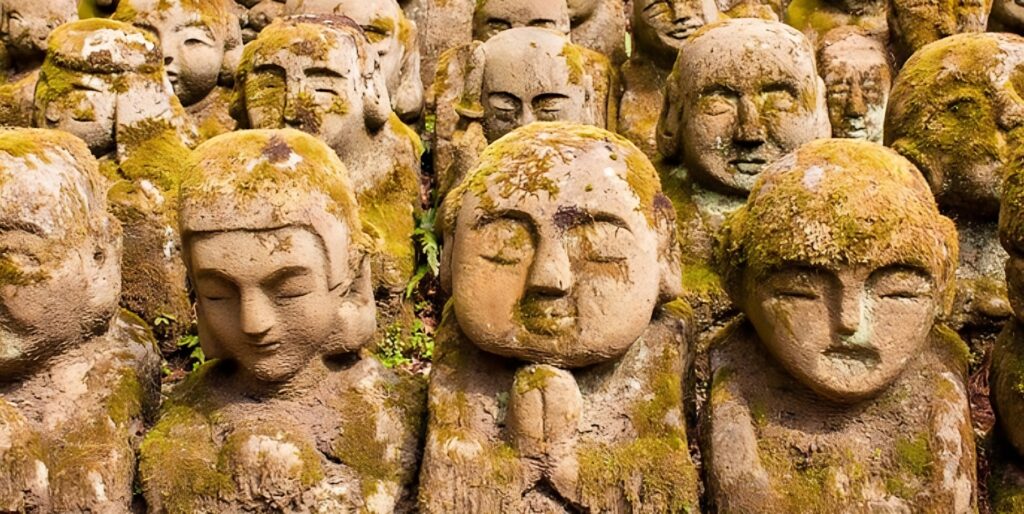 Estatuas de Piedra Arashiyama